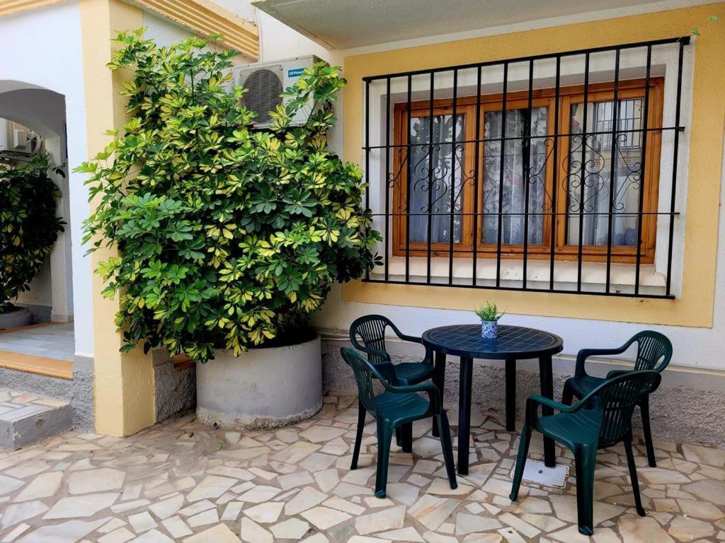 La Casita Azul Bajo *